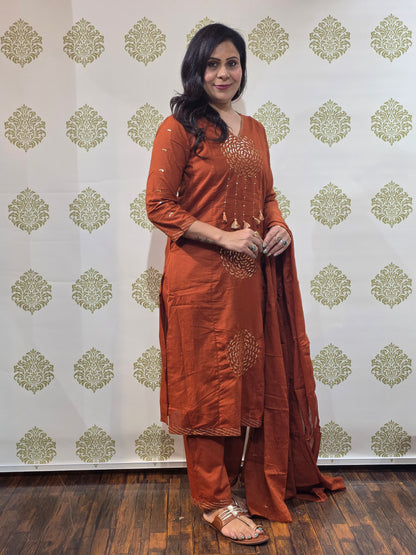 Kuch Soft Kuch Shine