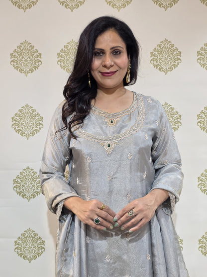 New Concept For Charm Looks