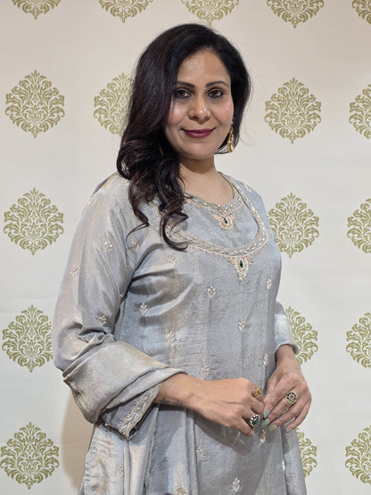 New Concept For Charm Looks